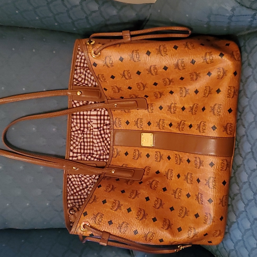 MCM LIZ X LARGE TOTE
